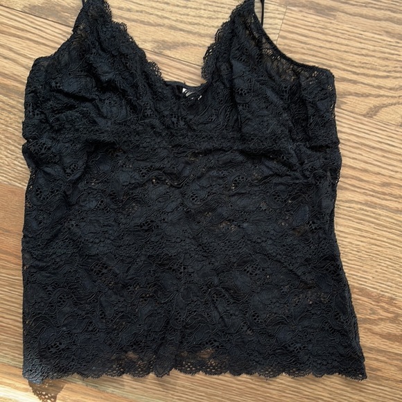 Black lace tank - Picture 5 of 8